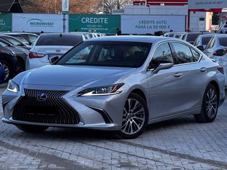 lexus es series