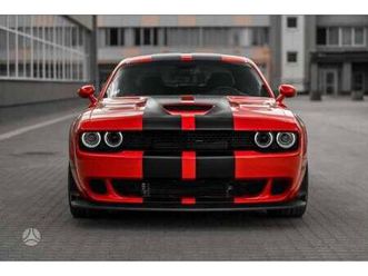 dodge challenger r/t scat pack