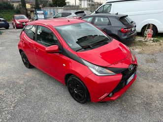 aygo 2ª serie aygo 1.0 vvt-i 69 cv 3 porte x-wave mmt