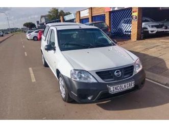 2021 nissan np200 1.6 a/c safety pack