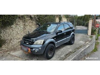 kia sorento 2005 off-road