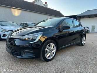 ◊ renault clio 5 e-tech business 140 ch, ◊ caméra de recul ➡️ 11250 euros ht