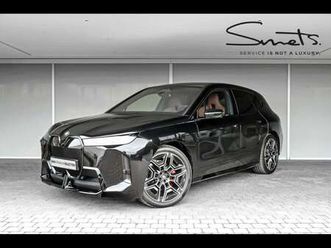 xdrive60-m pack pro-trekhaak-sky lounge-harman-dri