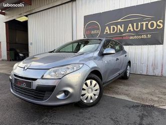 renault megane 1.6 110 dynamique 5 portes clim a