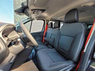 l2h1 3000 kg 2.0 blue dci - 170 - bva iii cabine approfondie 6 places