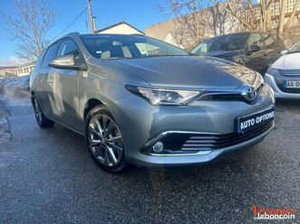 toyota auris touring sports 1.2 turbo executive 116cv-