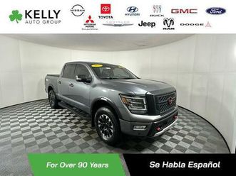 used 2023 nissan titan pro-4x