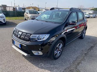 stepway 1.5 blue dci 95 cv techroad