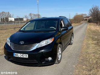 toyota sienna