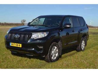 150 2.8 d-4d-f comfort blind van 204 pk