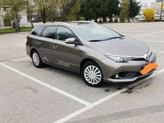 auris ts 1,2 turbo active active