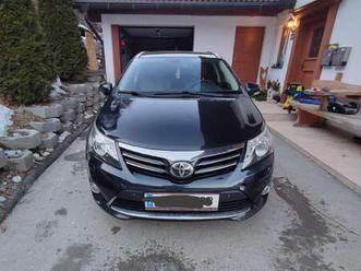 avensis 2,2 d4-d 150 d-cat comfort aut. comfort