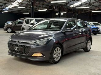 hyundai i20 1.2i * new model * garantie 12 mois * clim * radio
