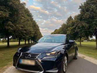 lexus is 300 300h luxury line automatik luxury line