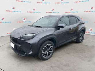 yaris cross 1.5h trend fwd 116cv e-cvt