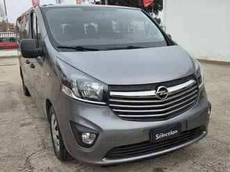 1.6 biturbo passo lungo 9 posti.navigatore