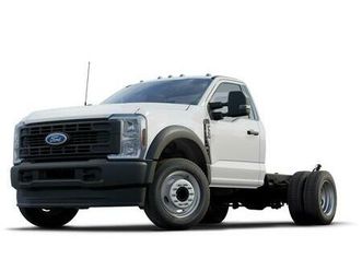 new 2025 ford f-550 super duty drw xl 2wd reg cab 205 wb 120 ca