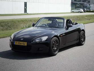 s 2000 2.0i