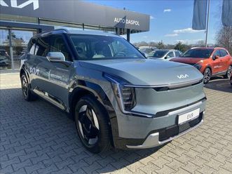 kia ev9 mv1 7p synchronní ac elektromotor 4x4 earth 283 kw + 99,8 kwh