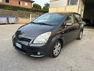 toyota corolla verso 2.2 16v d-4d dpf sol