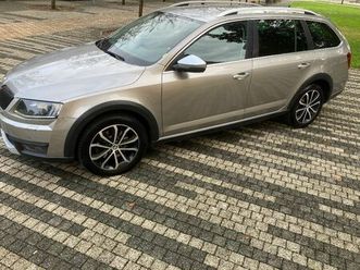 škoda octavia combi octavia scout2.0 tdi dsg 4x4 135kw184hp a6