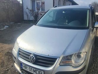 volkswagen touran cross galautas