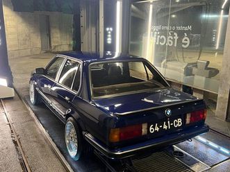 bmw 318 e30 março/87