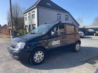 1.2i benzine,airco,81.000km.