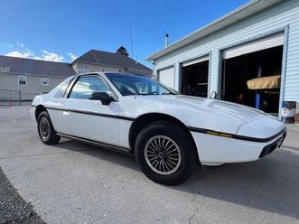 1984 pontiac fiero sport