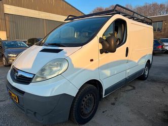 opel vivaro - 2.0 cdti l1h1airco navi motor defect