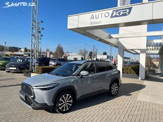 toyota corolla cross 2.0 hybrid ecvt 4x4 style tech