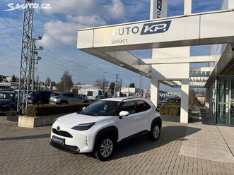 toyota yaris cross 1.5 hev e-cvt 4x4 comfort