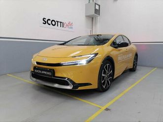 ii prius 2.0 phev lounge