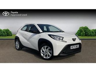 toyota aygo x pure hatchback's 1.0 vvt-i pure euro 6 (start/stop) 5dr
