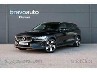 volvo v60 cross country awd pro 2.0 d4 140кв