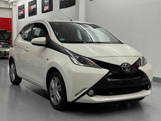 toyota aygo aygo /x-play touch/kamera/tüv neu