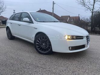 alfa romeo 159 sw 2.0 jtdm 16v distinctive