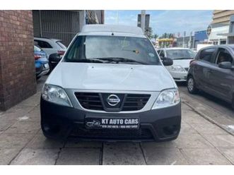 2020 nissan np200 1.6 a/c safety pack