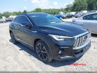 infiniti qx55 2022 r., 2,0l essential awd 2.0 benzyna 268km