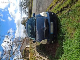 toyota corolla verso d4d 90 ch