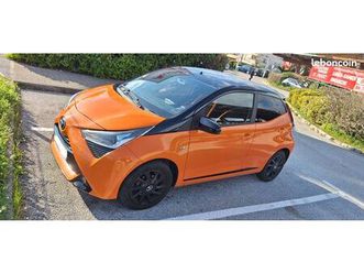 vend toyota aygo ii x-cité 2 ( série limitée )