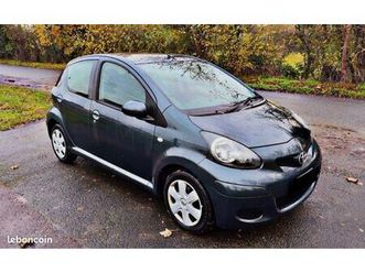 toyota aygo 1.0 vvt-i 68ch 5 porte