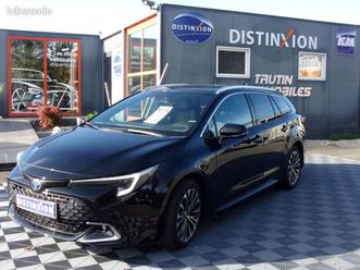 toyota corolla sport touring 2.0 hybride 196 design