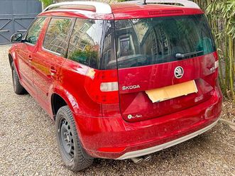 skoda yéti phase 2 4x2 1.4 tsi 16v dsg7 125 cv boîte auto