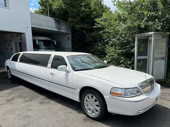 stretchlimousine lincoln town car 2007 canton berne - tutti.ch