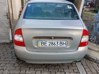 ваз / lada 1118 калина 2006