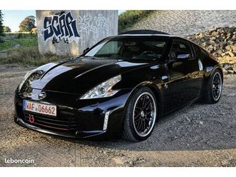 nissan 370z 3.7 v6 328ch auto * pack sport * bose * jantes 19