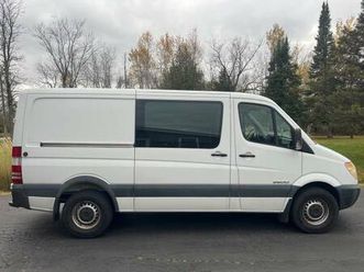 2008 dodge sprinter 2500 cargo van nice!!!