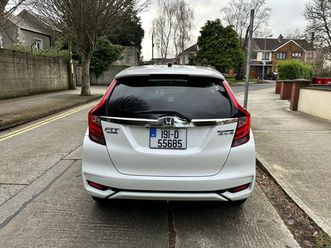honda fit 2019 (4 wheel drive)