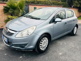 opel corsa benzina soli 118.000 km!